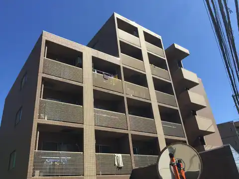 エミネンス